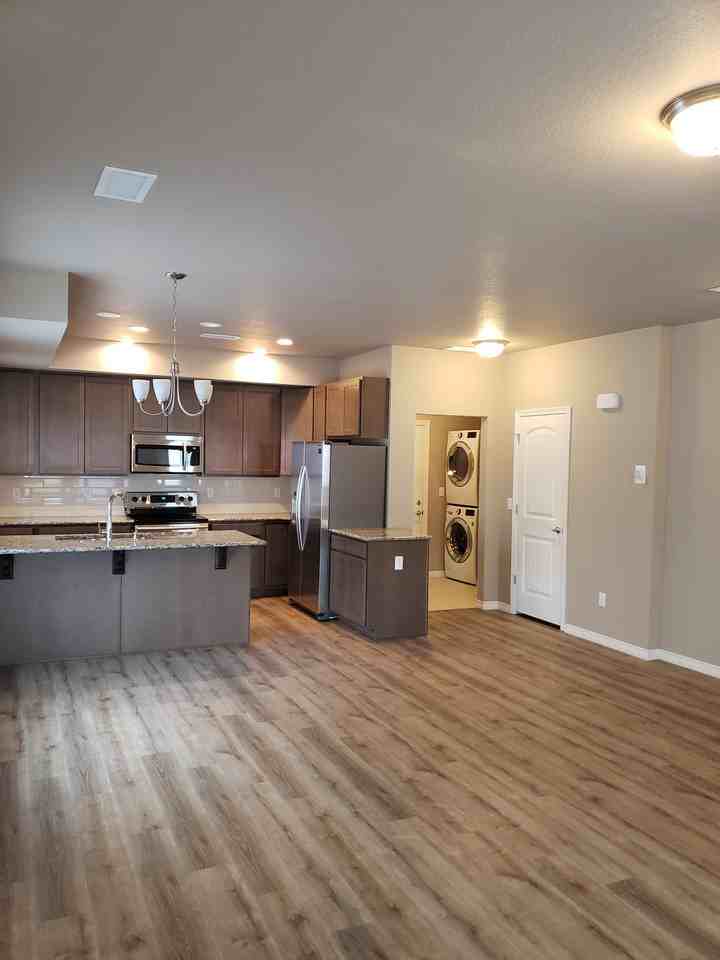 1691 Grand Ave #1 - Photo 6 of 21