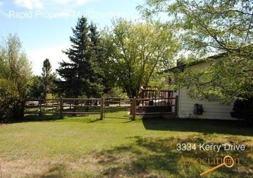 3334 Kerry Dr - Photo 2 of 11