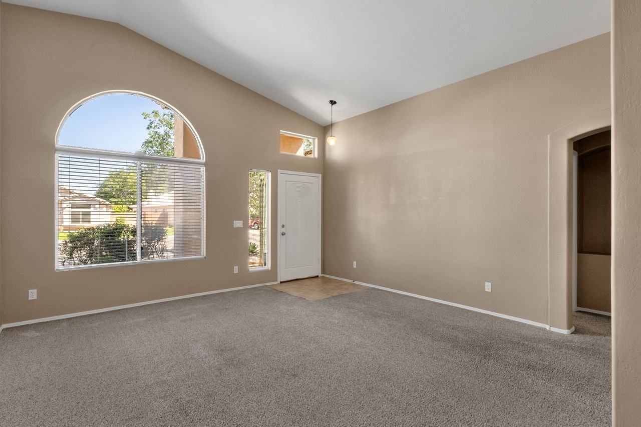 647 W Fremont Dr #1 - Photo 7 of 40