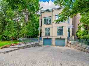 8 Deer Park Crescent - Photo 2 of 37