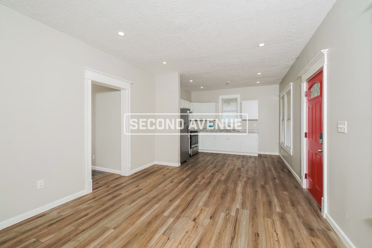 2117 Osage Ave - Photo 4 of 19