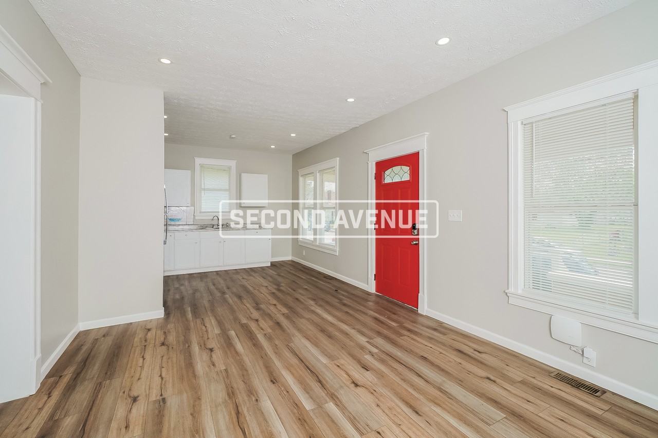 2117 Osage Ave - Photo 5 of 19