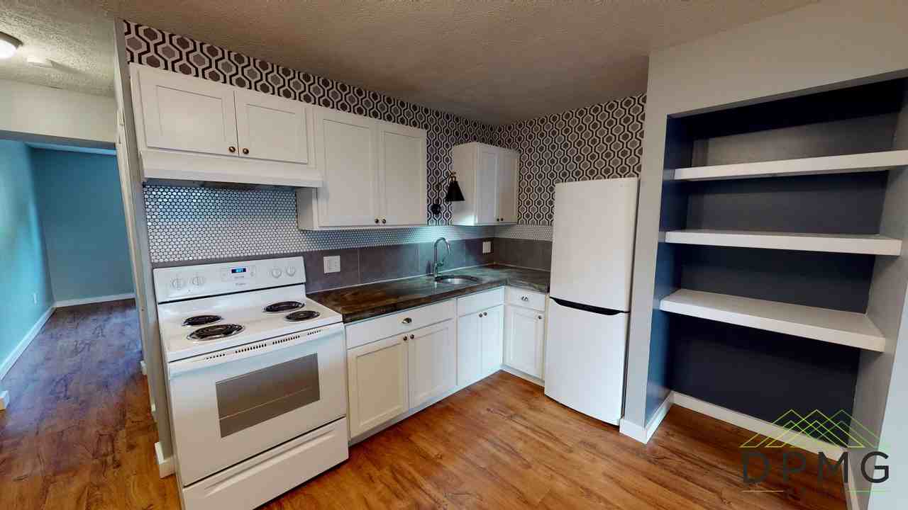 326 326 East Hillsdale - 2 #2 - Photo 6 of 15