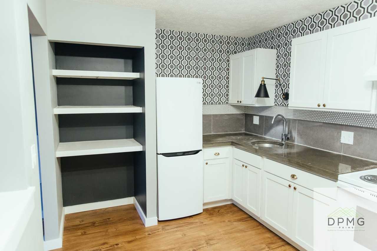 326 326 East Hillsdale - 4 #4 - Photo 2 of 16