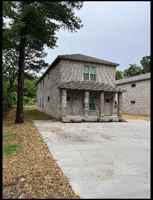 featured image of 1425 S Bailey St