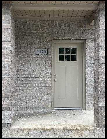 1425 S Bailey St - Photo 2 of 10