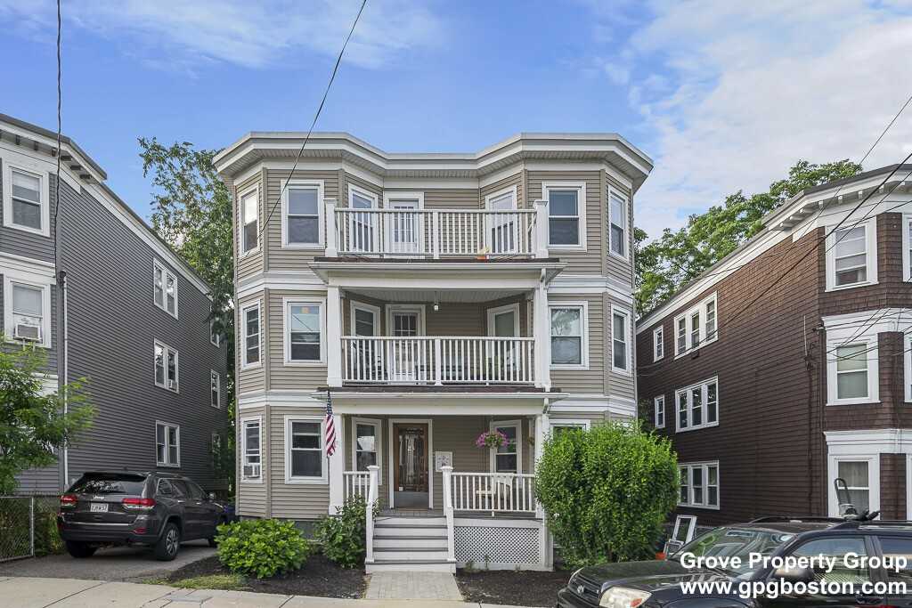 23 Thelma Rd #1 - Photo 3 of 16