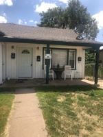 featured image of 919 S Bryan St