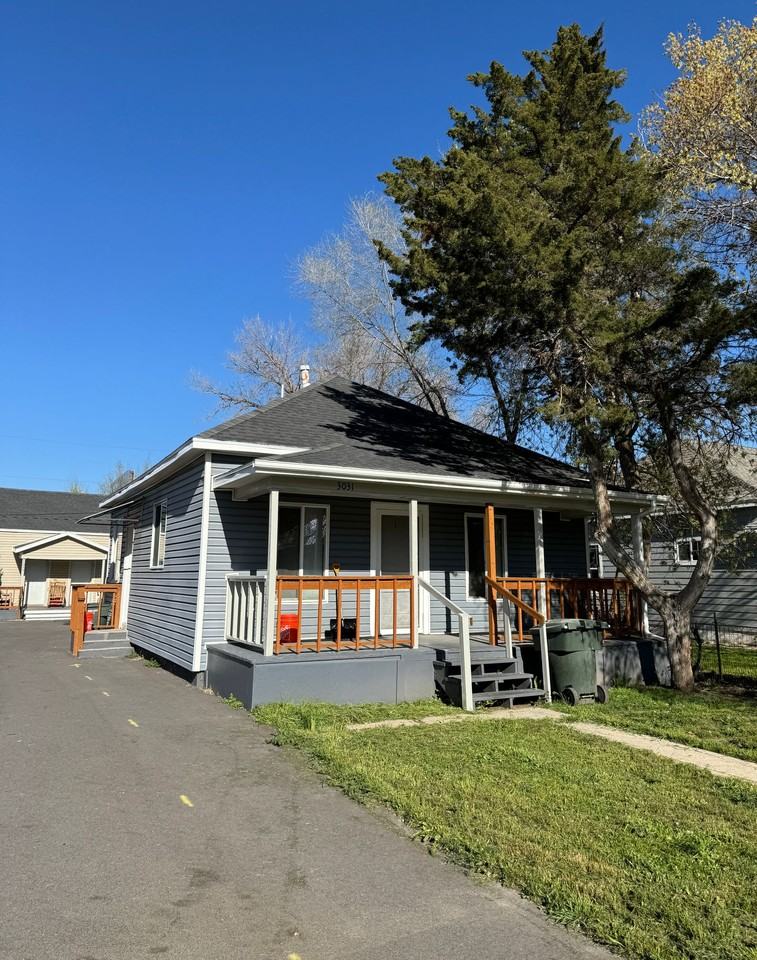 Ogden Avenue Apartments - Photo 6 of 22