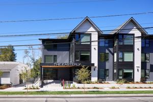 featured image of 909 Eastside St Se