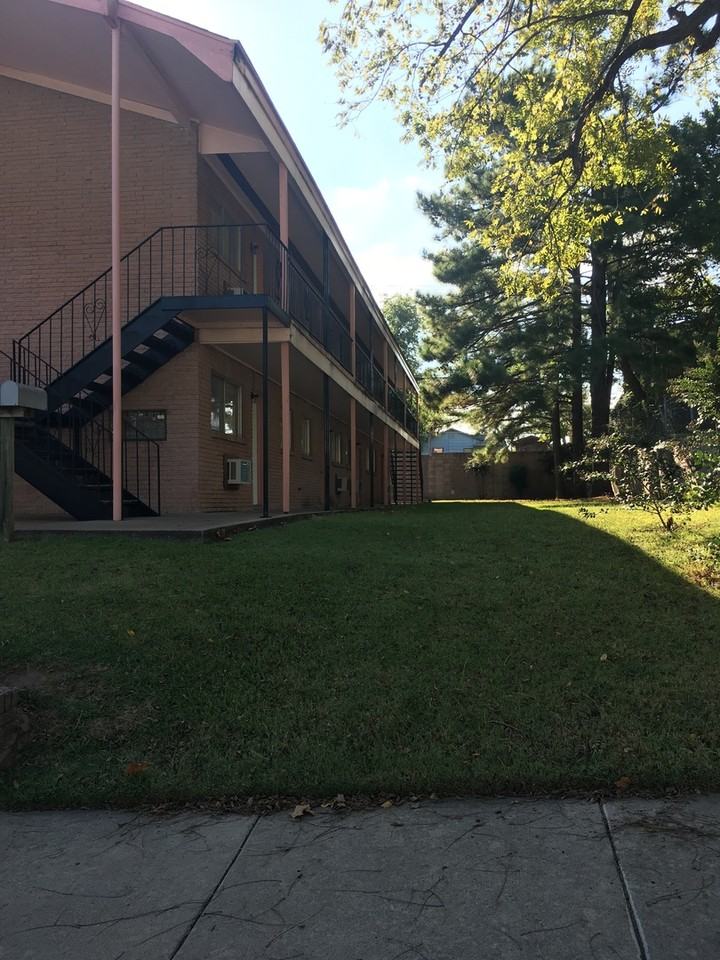 Garfield - Photo 3 of 15