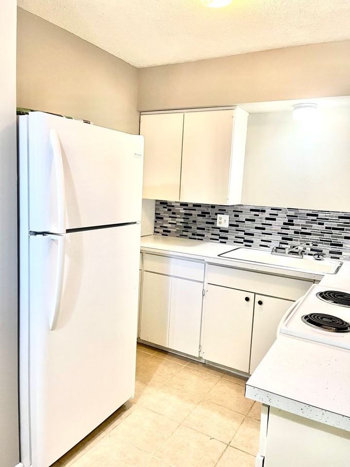 Garfield - Photo 7 of 15