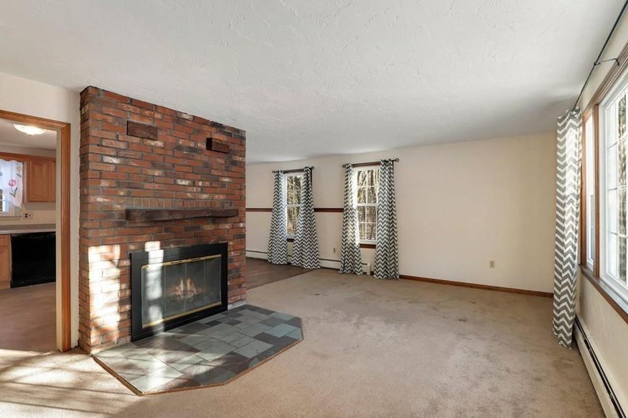 8 Dana Dr - Photo 4 of 34