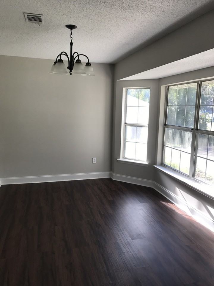 611 Demere St - Photo 3 of 22