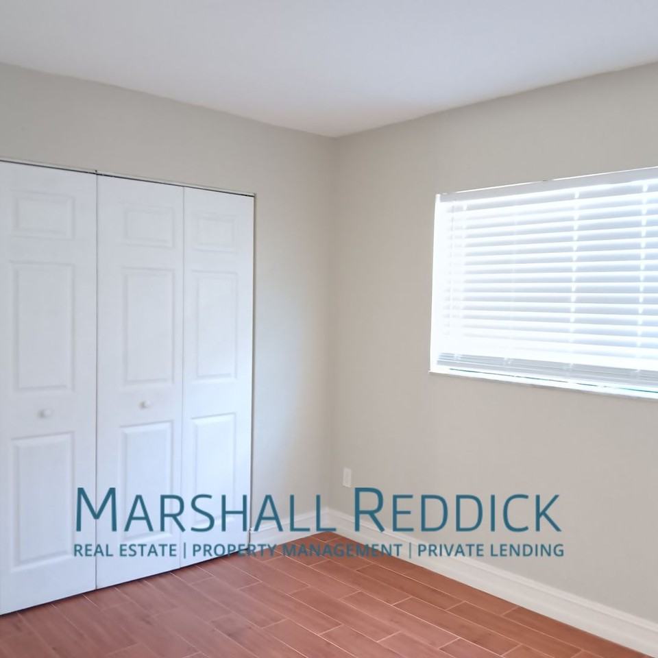 5327 Summerlin Rd - Photo 7 of 13
