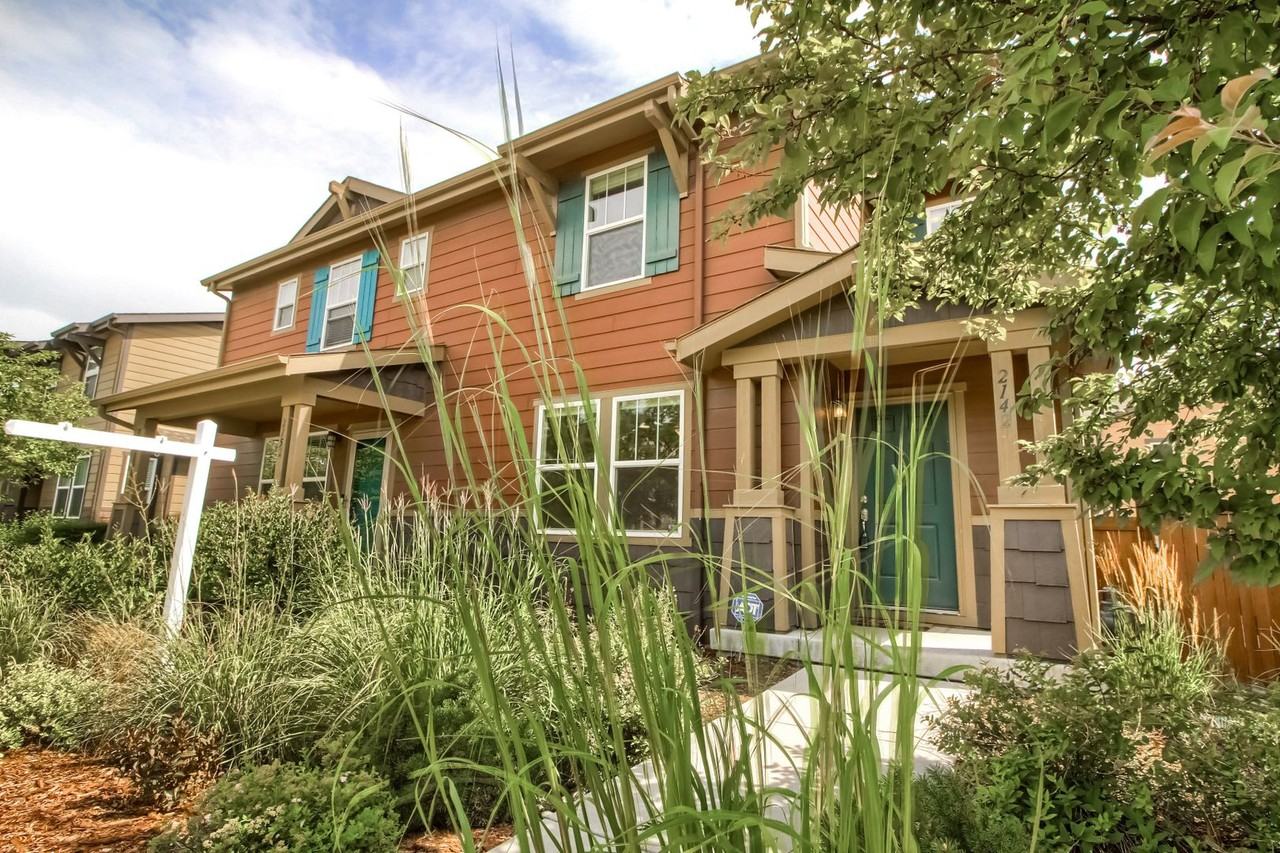 2142 Willow Ct - Photo 2 of 46