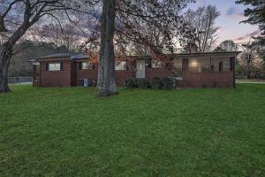 featured image of 4151 Cameron Rd