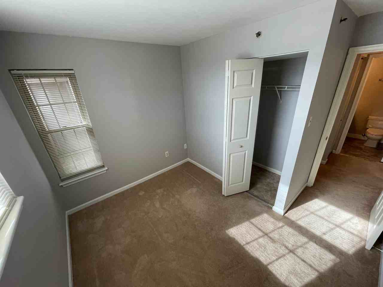 8 Cloverwood Court - Photo 7 of 15