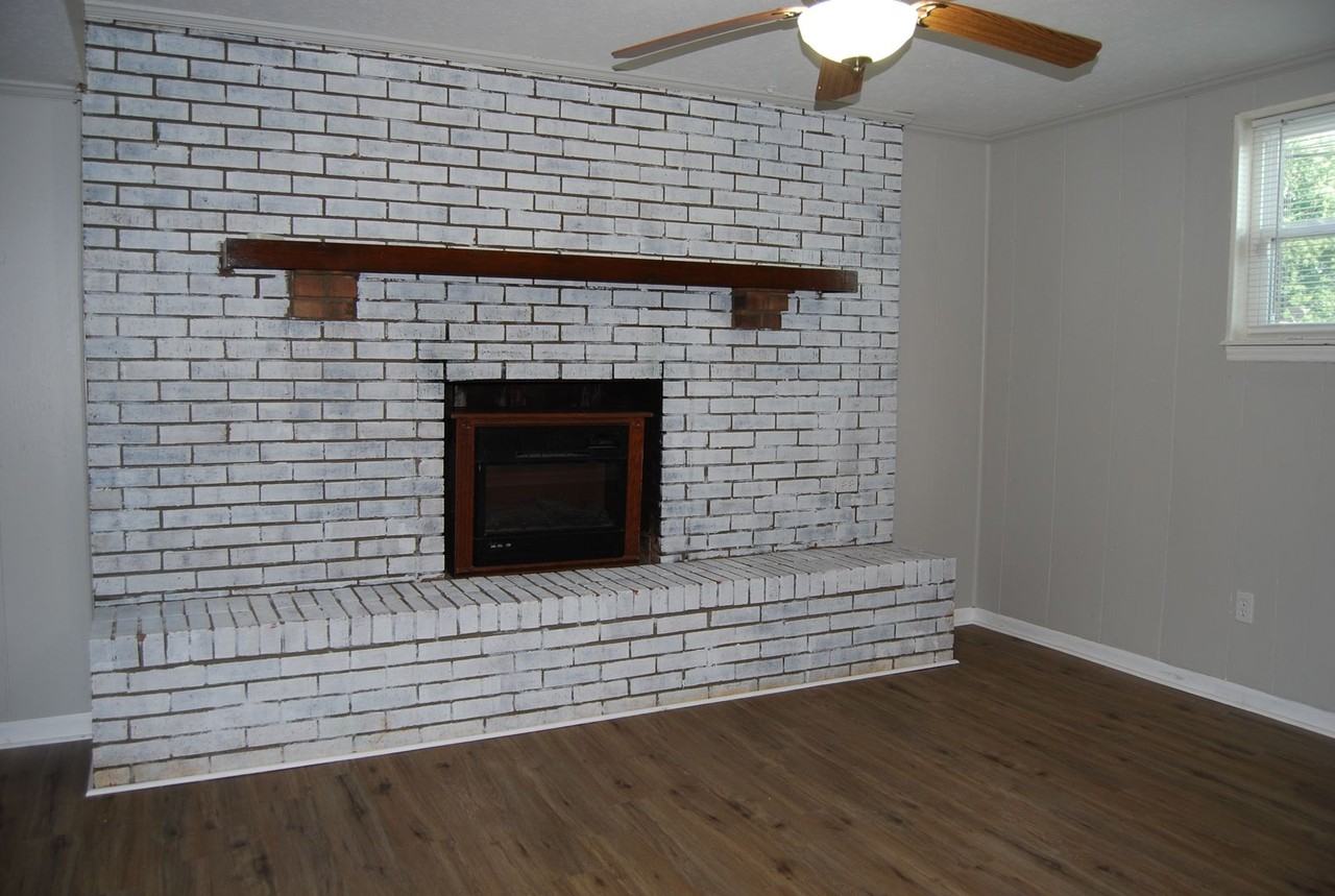 811 Cedarcrest Dr - Photo 6 of 9
