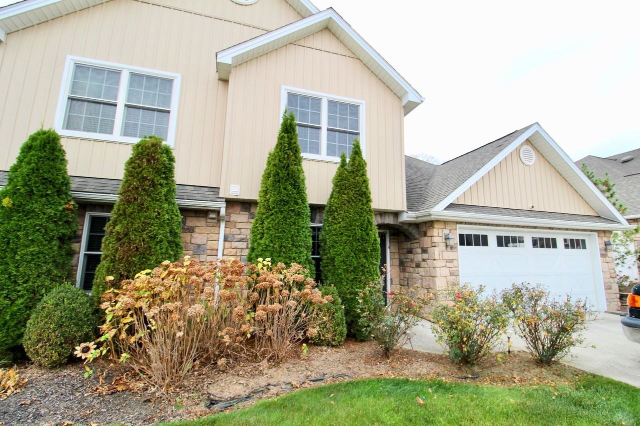500 Callaway Cir - Photo 2 of 35