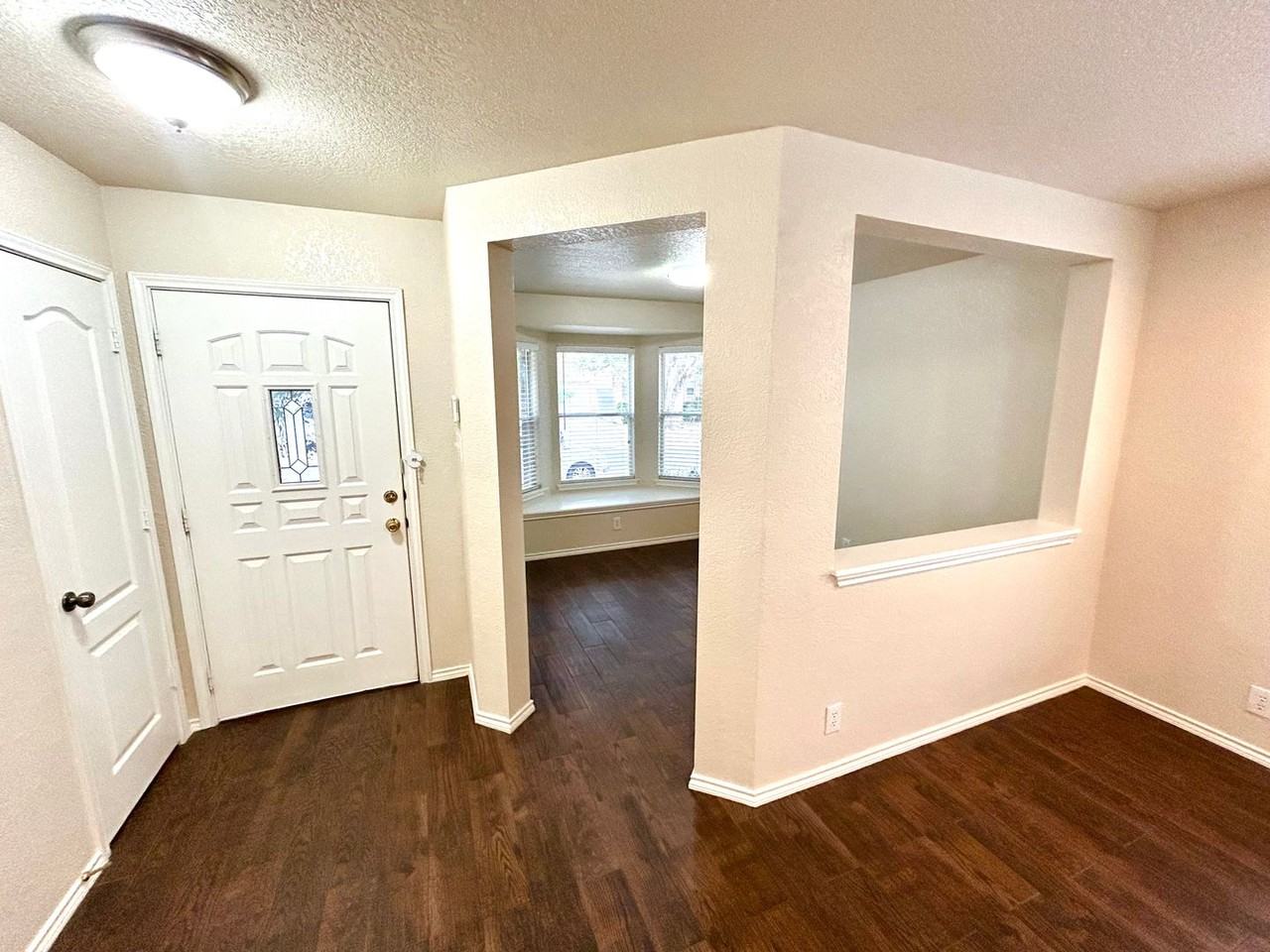 123 Adelaide Oaks - Photo 4 of 29