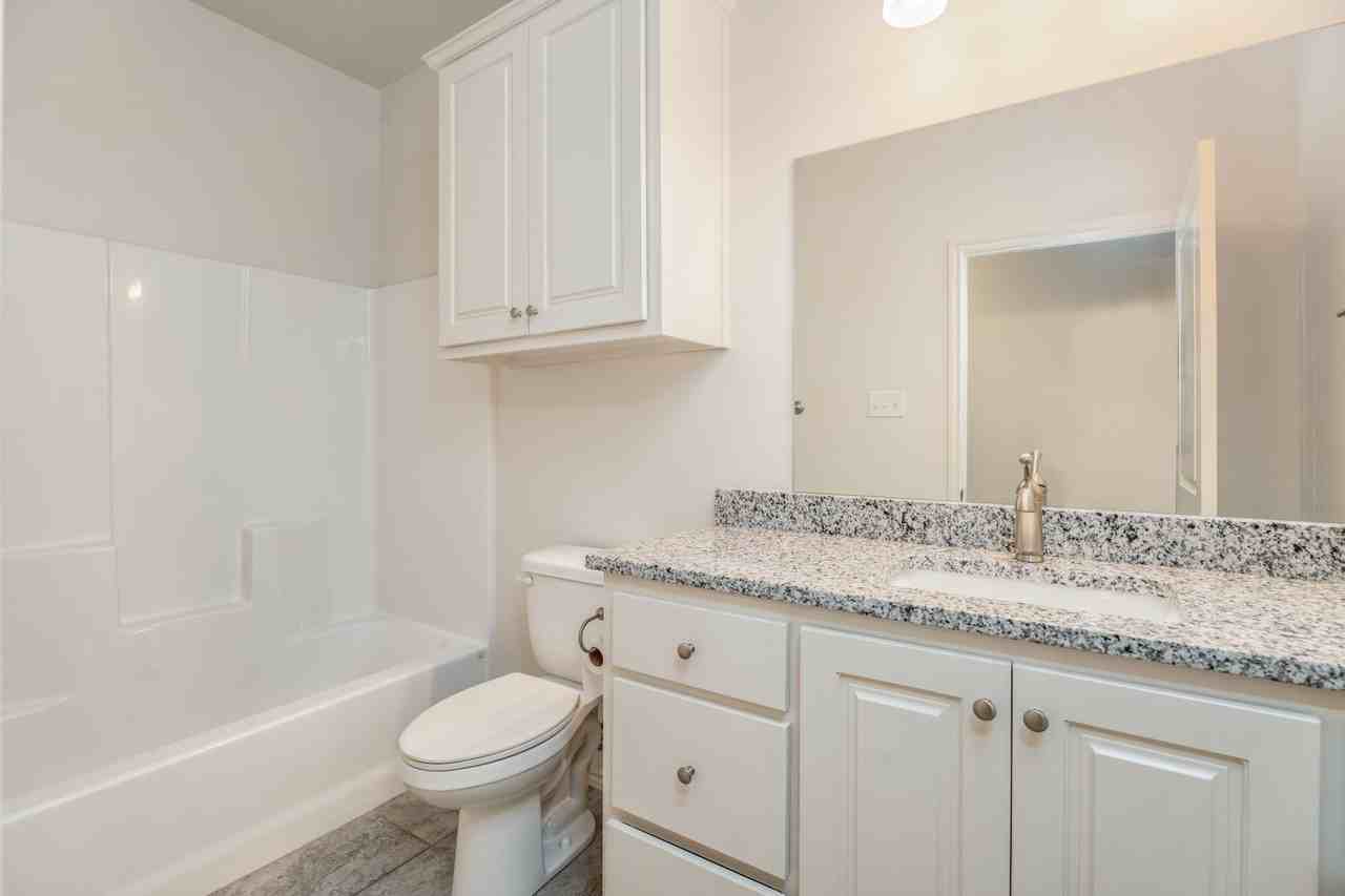 11629 Evanston Ave - Photo 3 of 14