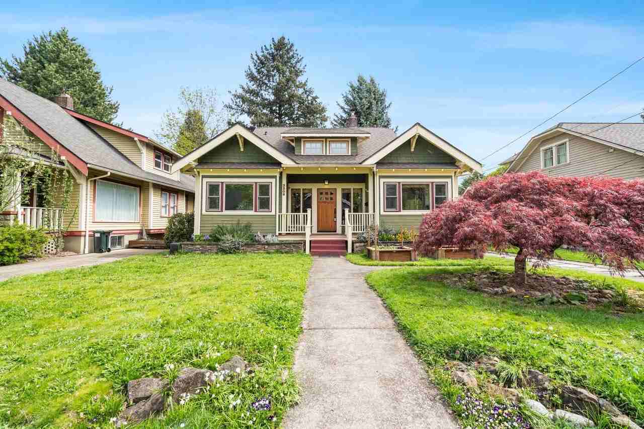 3206 Ne 11th Ave - Photo 2 of 49