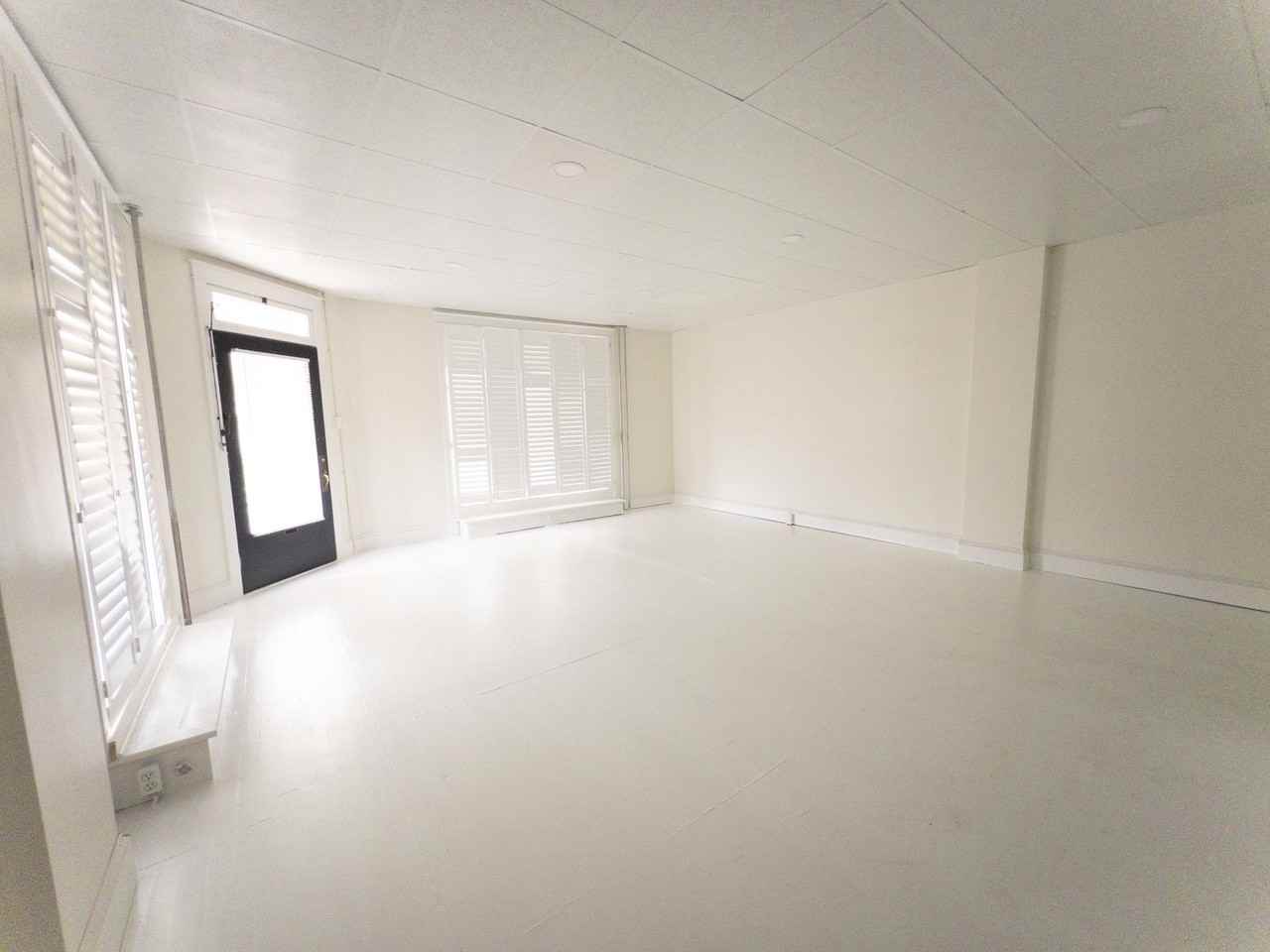 81 S Pearl - Photo 3 of 8