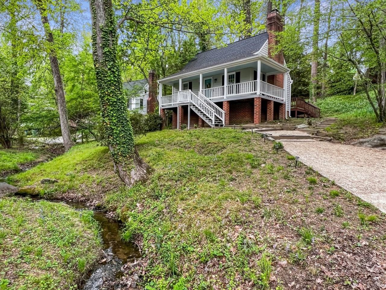 1840 Glencove Ln - Photo 3 of 28