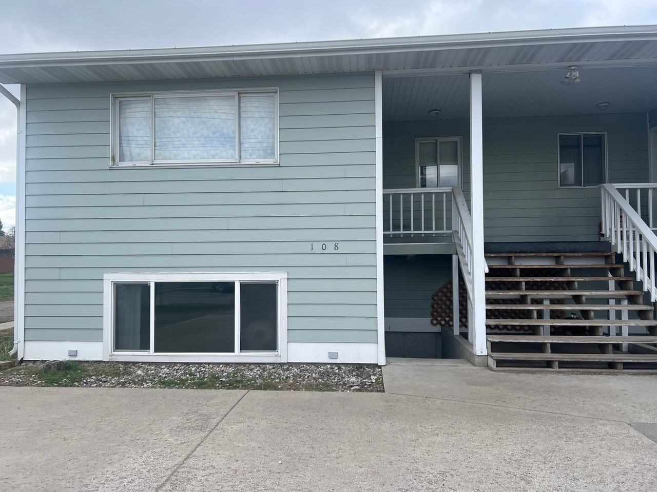 108 E Madison Ave - Photo 2 of 14