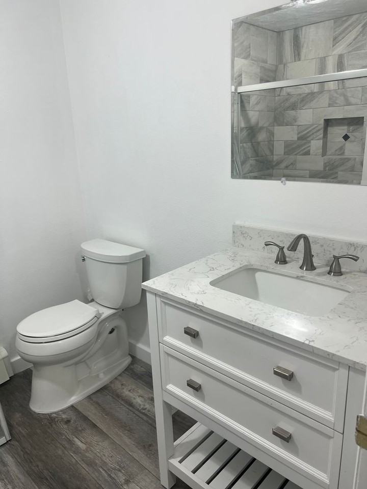 108 E Madison Ave - Photo 5 of 14