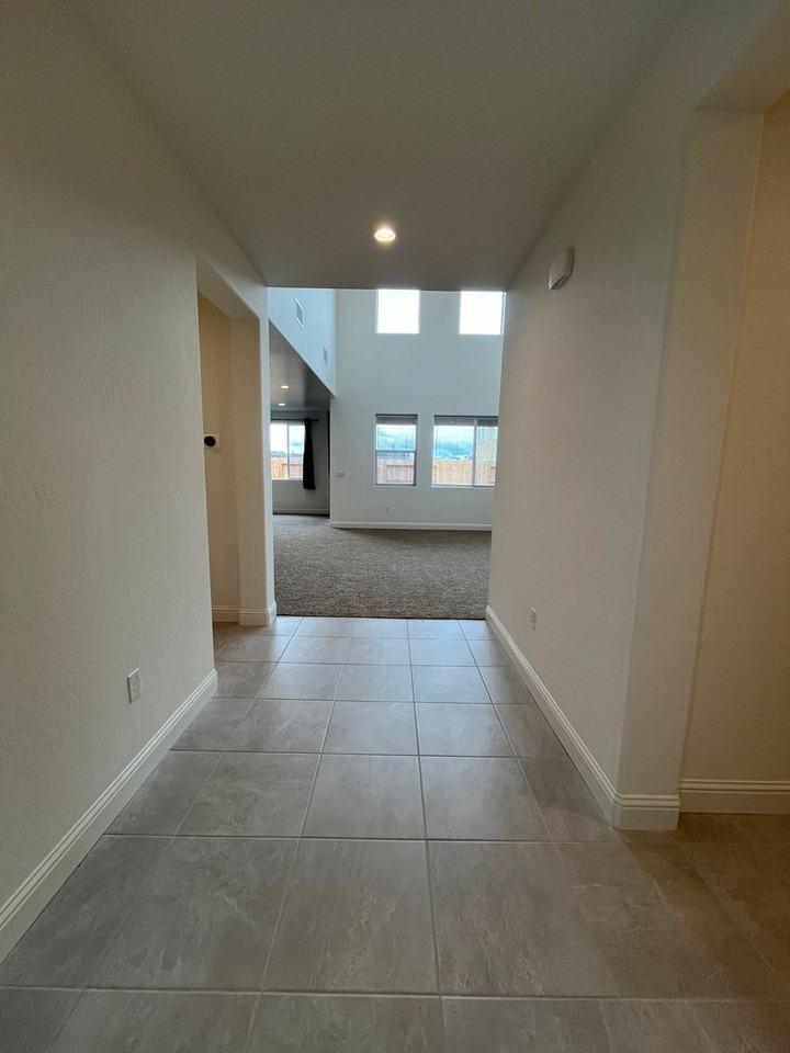 4116 Twain Ave - Photo 4 of 29