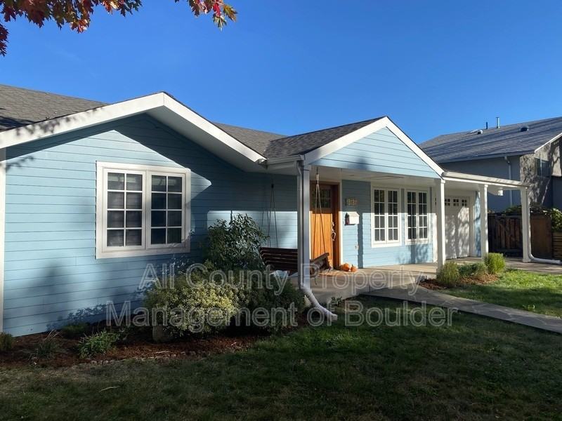 3030 17th St - Photo 2 of 24