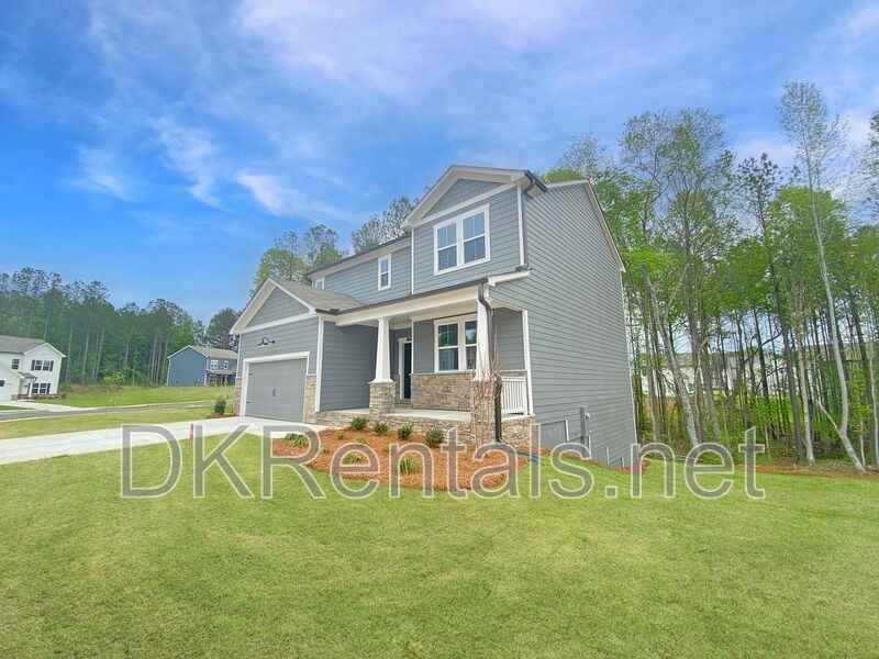 441 Broadstone Blvd - Photo 3 of 27