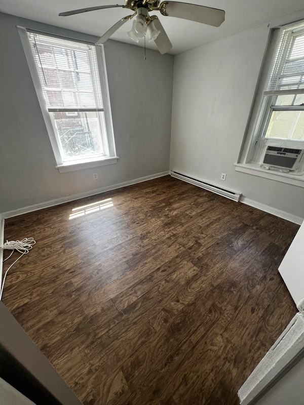 1022 Maplewood Ave #15 - Photo 2 of 17