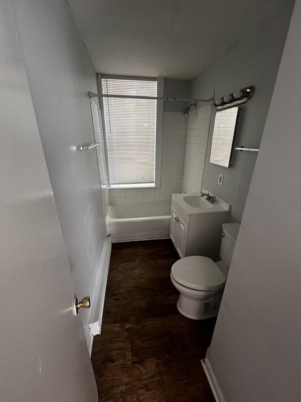 1022 Maplewood Ave #15 - Photo 3 of 17