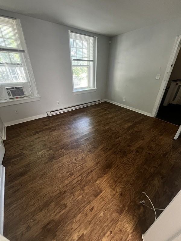 1022 Maplewood Ave #15 - Photo 5 of 17