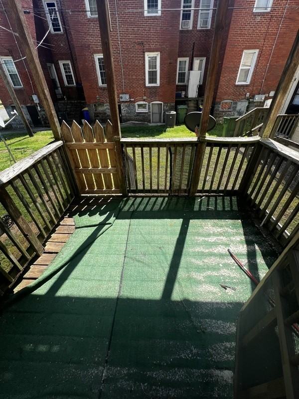 1022 Maplewood Ave #15 - Photo 7 of 17