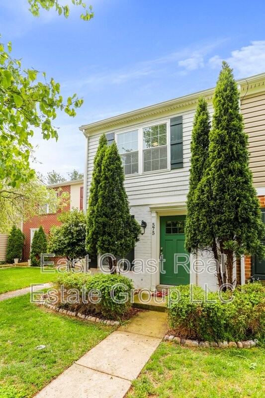 575 Lancaster Pl - Photo 5 of 26