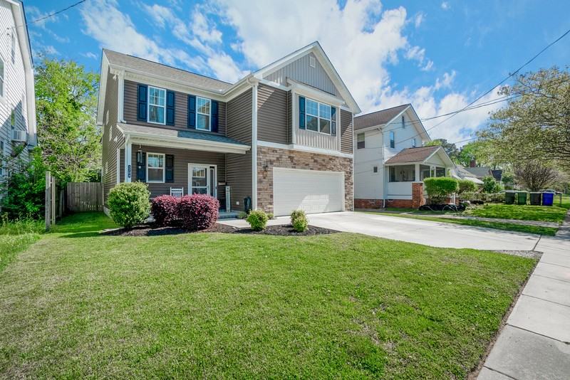 3704 Buckingham St - Photo 2 of 23