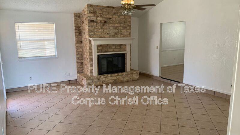 740 Orleans Drive - Photo 2 of 14