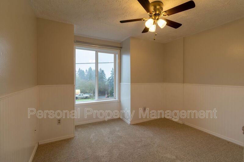 2629 Nw 6th Pl - Photo 7 of 19