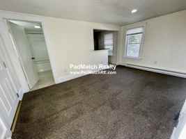 featured image of 21 Hope St #2R