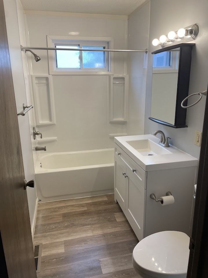 524 Breezy Point Drive - Photo 5 of 5