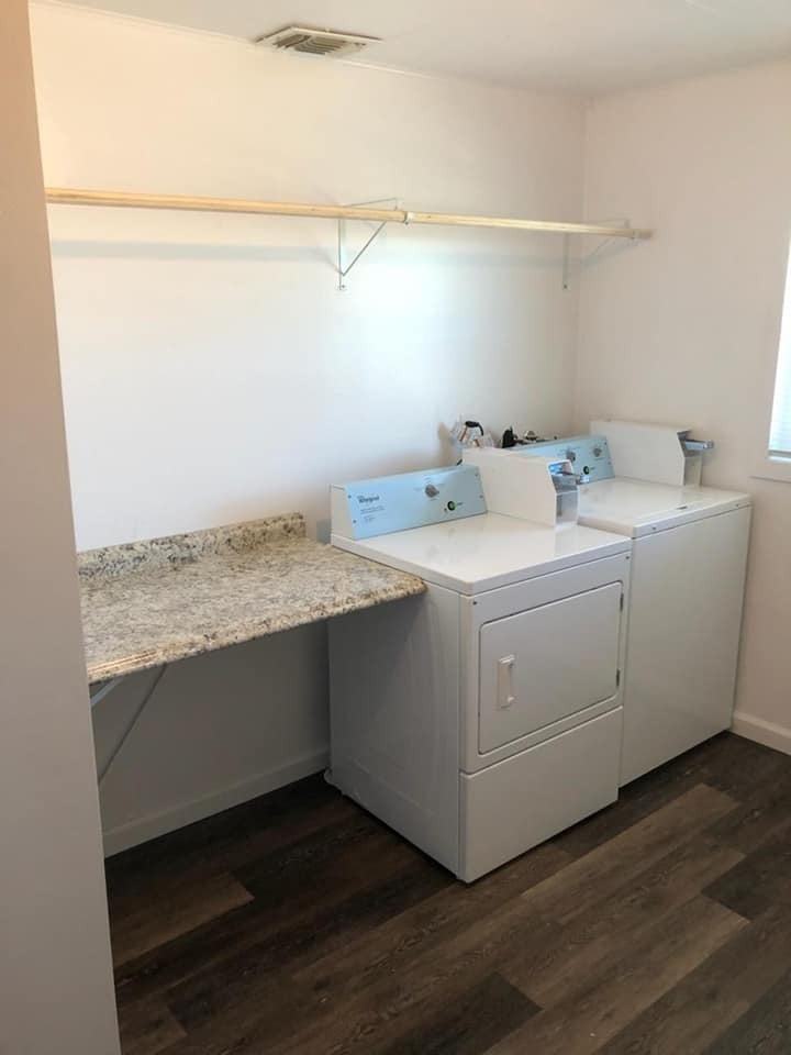 501 Hutchison Street - Photo 7 of 14