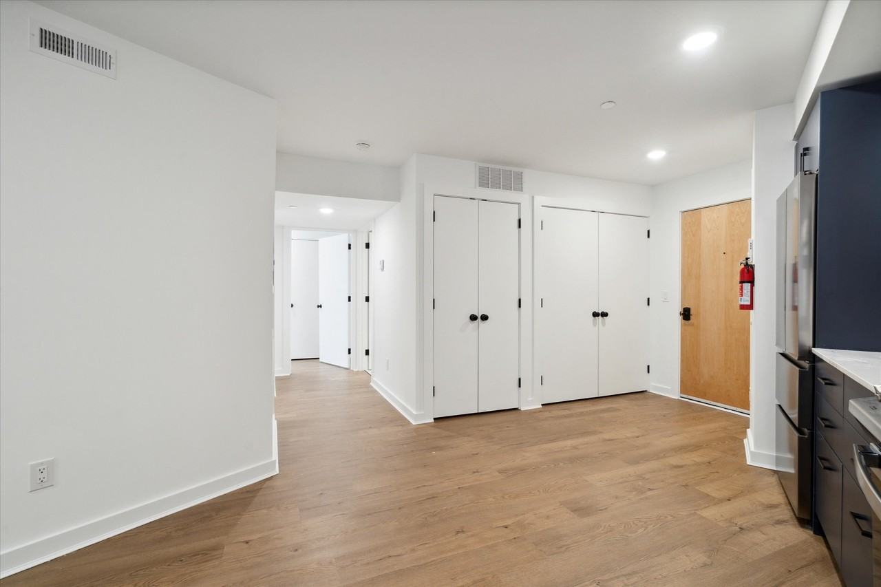 1951 Point Breeze Avenue - Photo 4 of 24