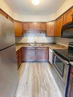 featured image of 920 N Linden St