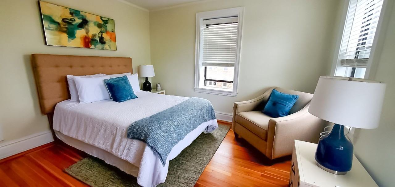 Montclair Gardens - Photo 7 of 16