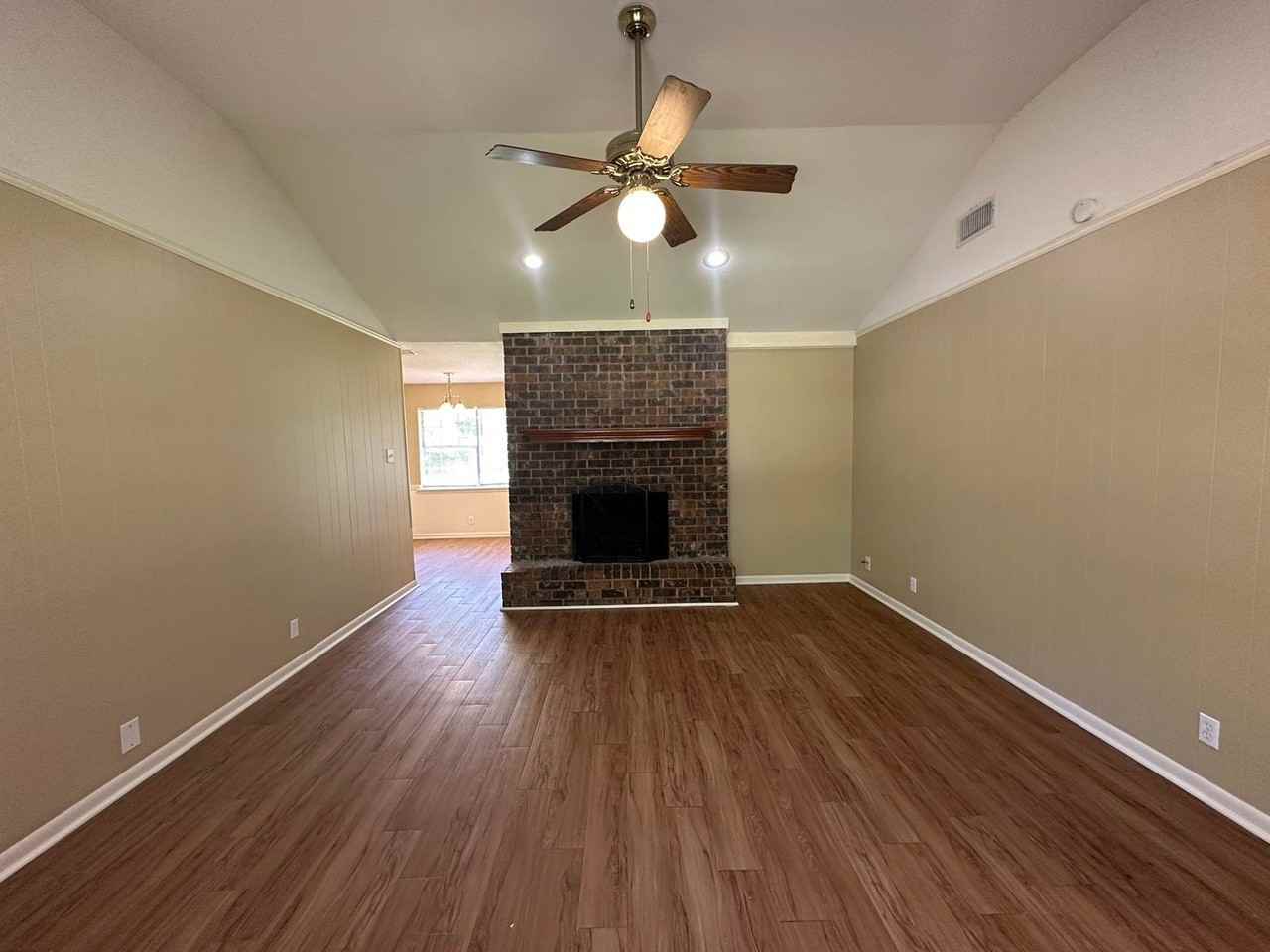 10503 County Road 1265 - Photo 2 of 21