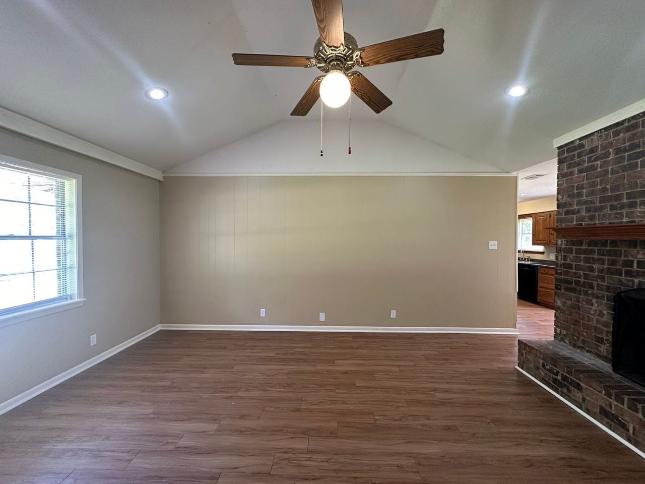 10503 County Road 1265 - Photo 4 of 21